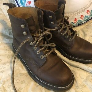 Dr. Martens unique brown boots Ws8/Ms6/Eur39/Uk7